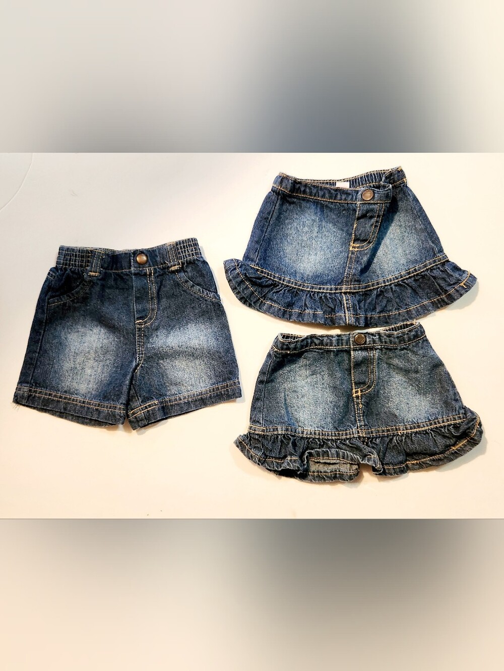💜Circo Baby Girl 3 Pc Bundle Blue Denim Shorts & Skirts Set Size: 3-6 Month
